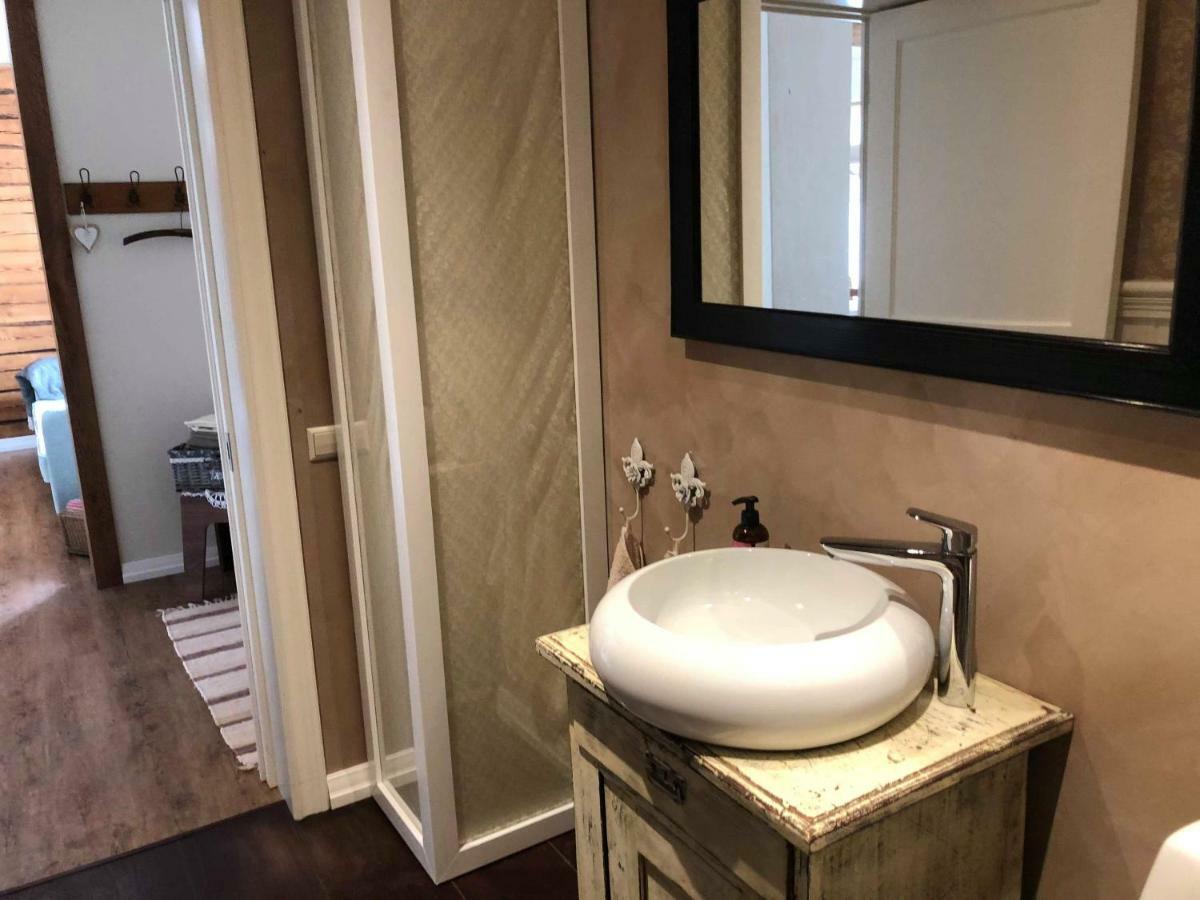 Võru Kreutzwaldi Apartement מראה חיצוני תמונה